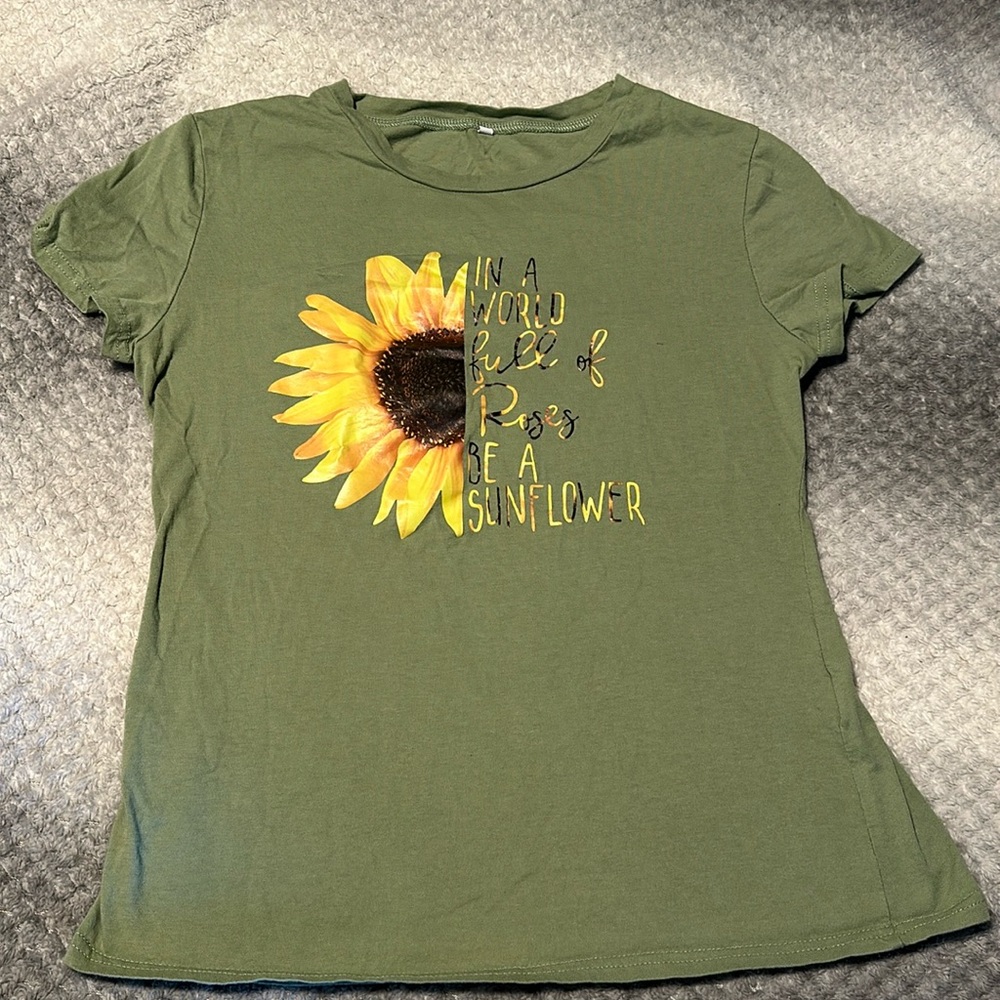 T-shirt medium